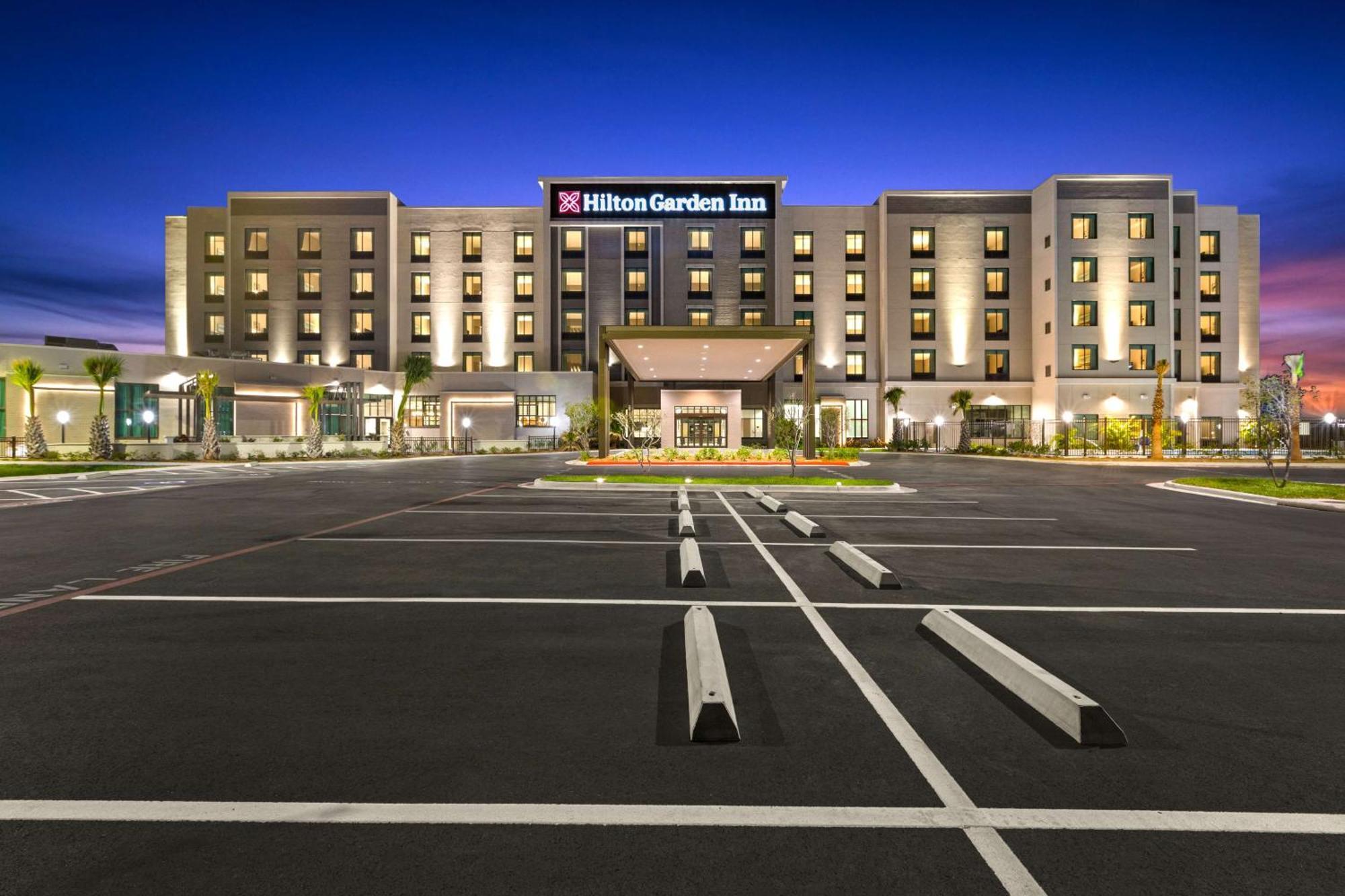Hilton Garden Inn Harlingen Convention Center, Tx Екстериор снимка